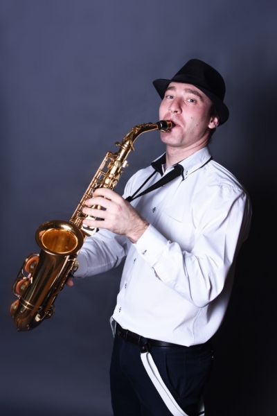 Tomáš Wolf – altsaxofon, klarinet